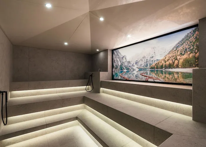 Majestic - Unique Spa Resort Brunico